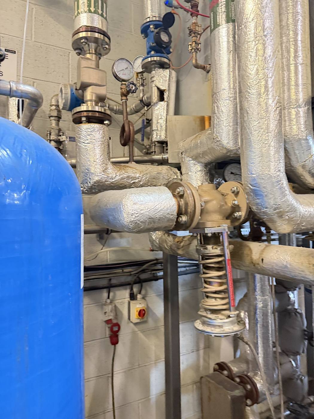 Hot water PRV + ball valves